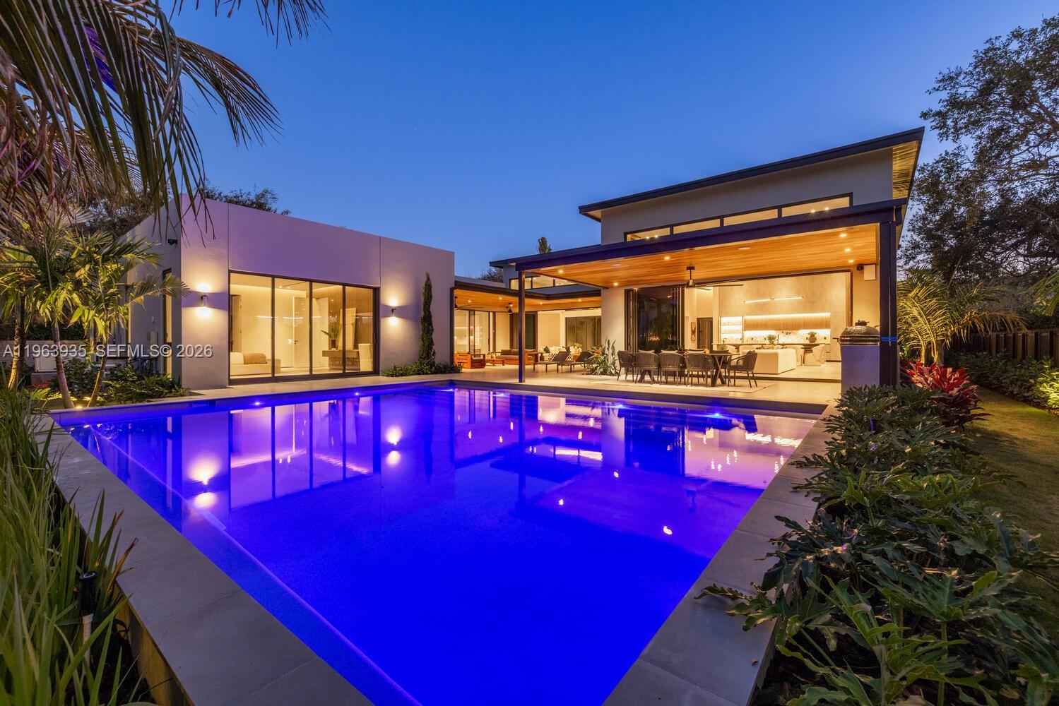 549 NE 95th St Miami Shores, FL 33138