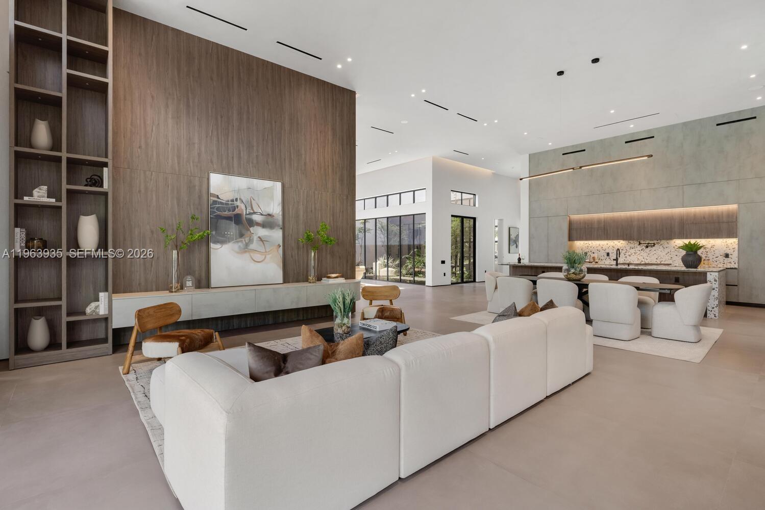 549 NE 95th St Miami Shores, FL 33138