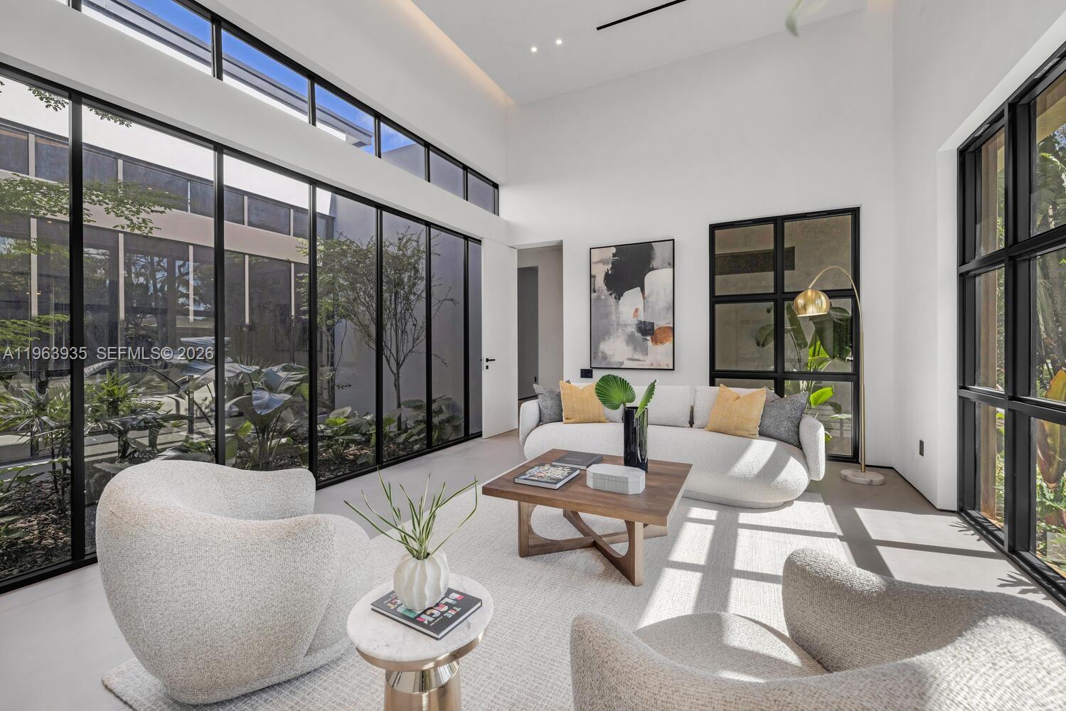 549 NE 95th St Miami Shores, FL 33138