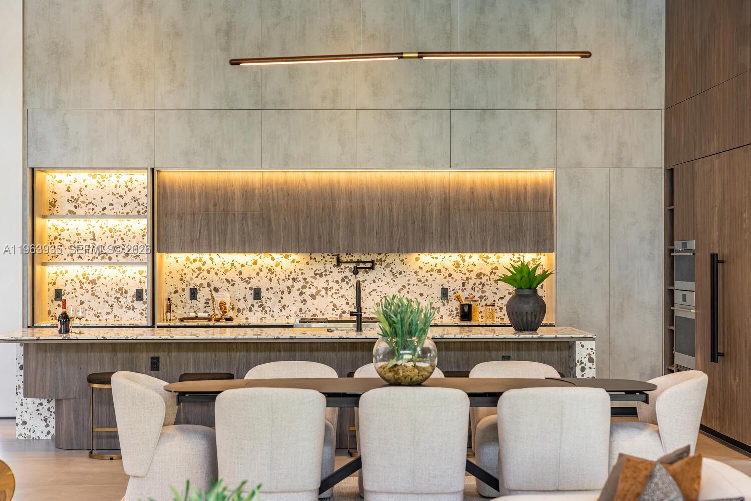 549 NE 95th St Miami Shores, FL 33138