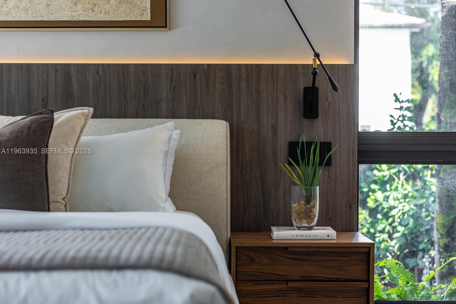 549 NE 95th St Miami Shores, FL 33138