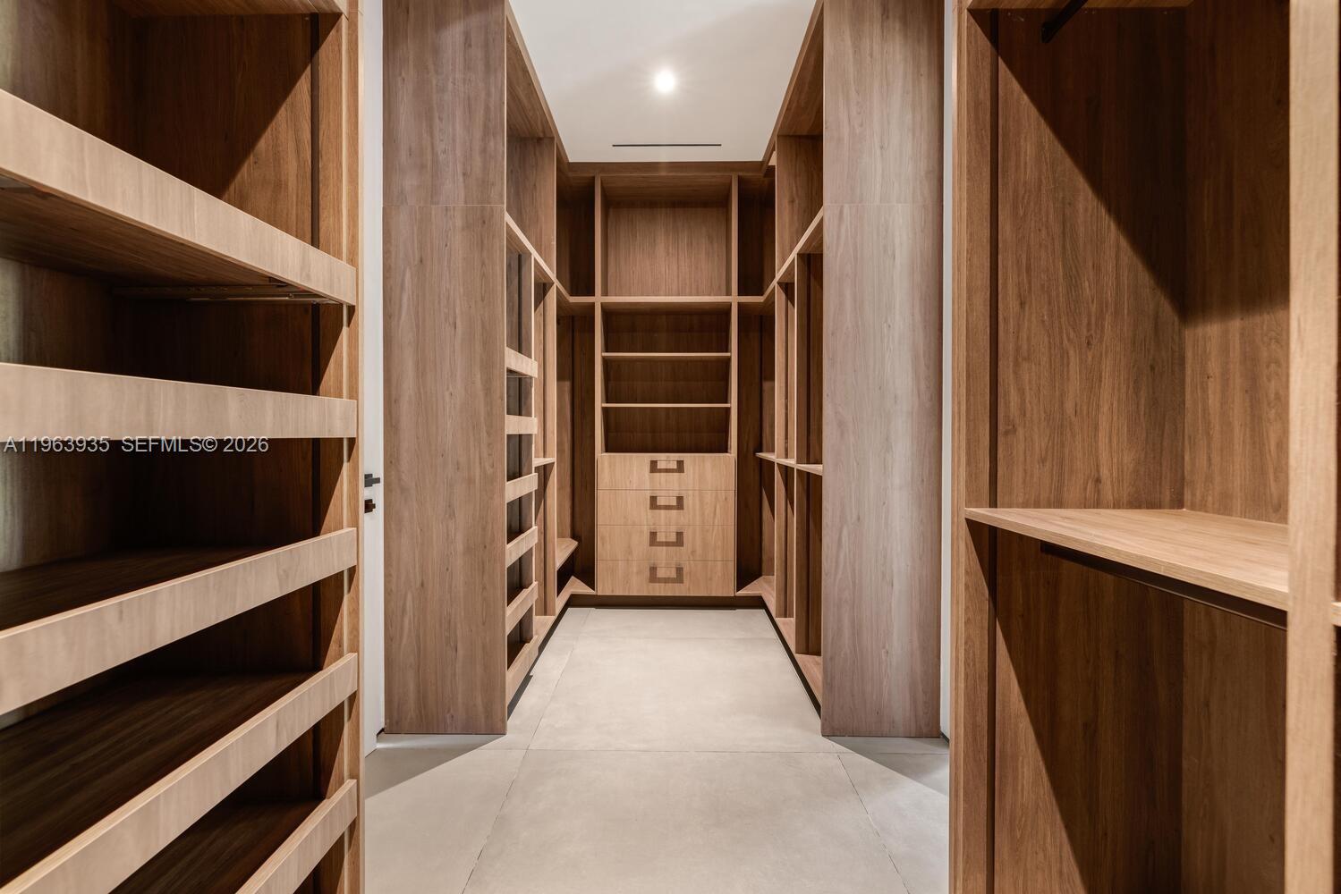 549 NE 95th St Miami Shores, FL 33138