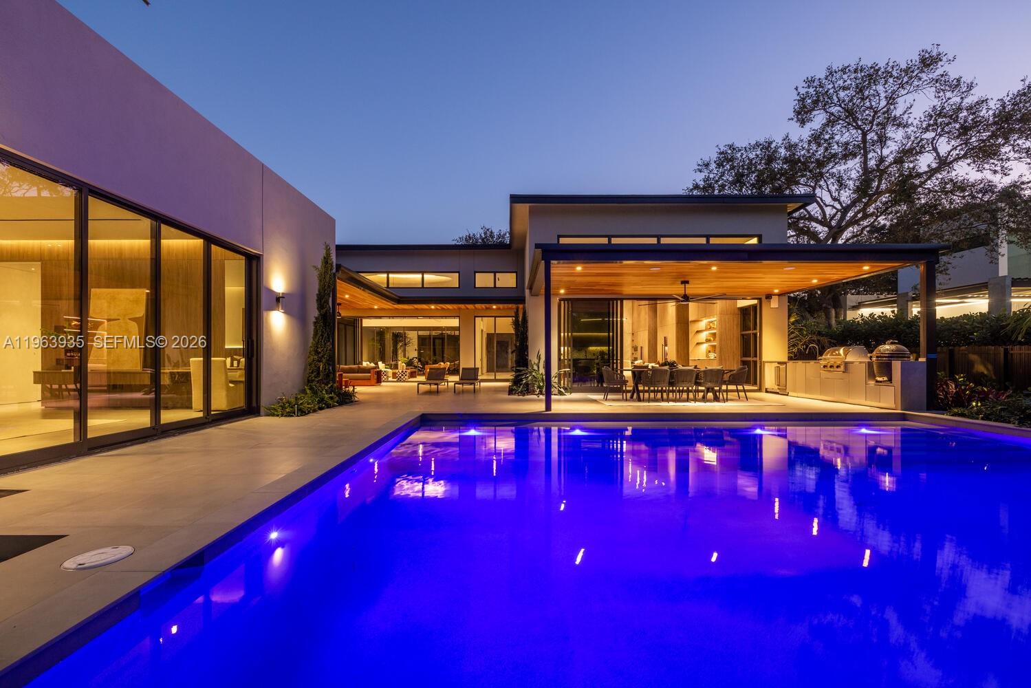 549 NE 95th St Miami Shores, FL 33138