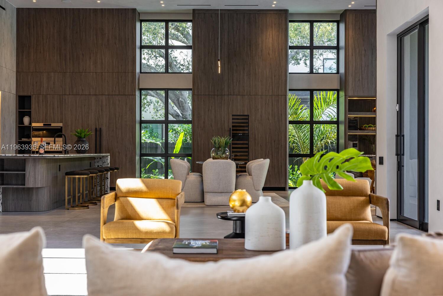 549 NE 95th St Miami Shores, FL 33138