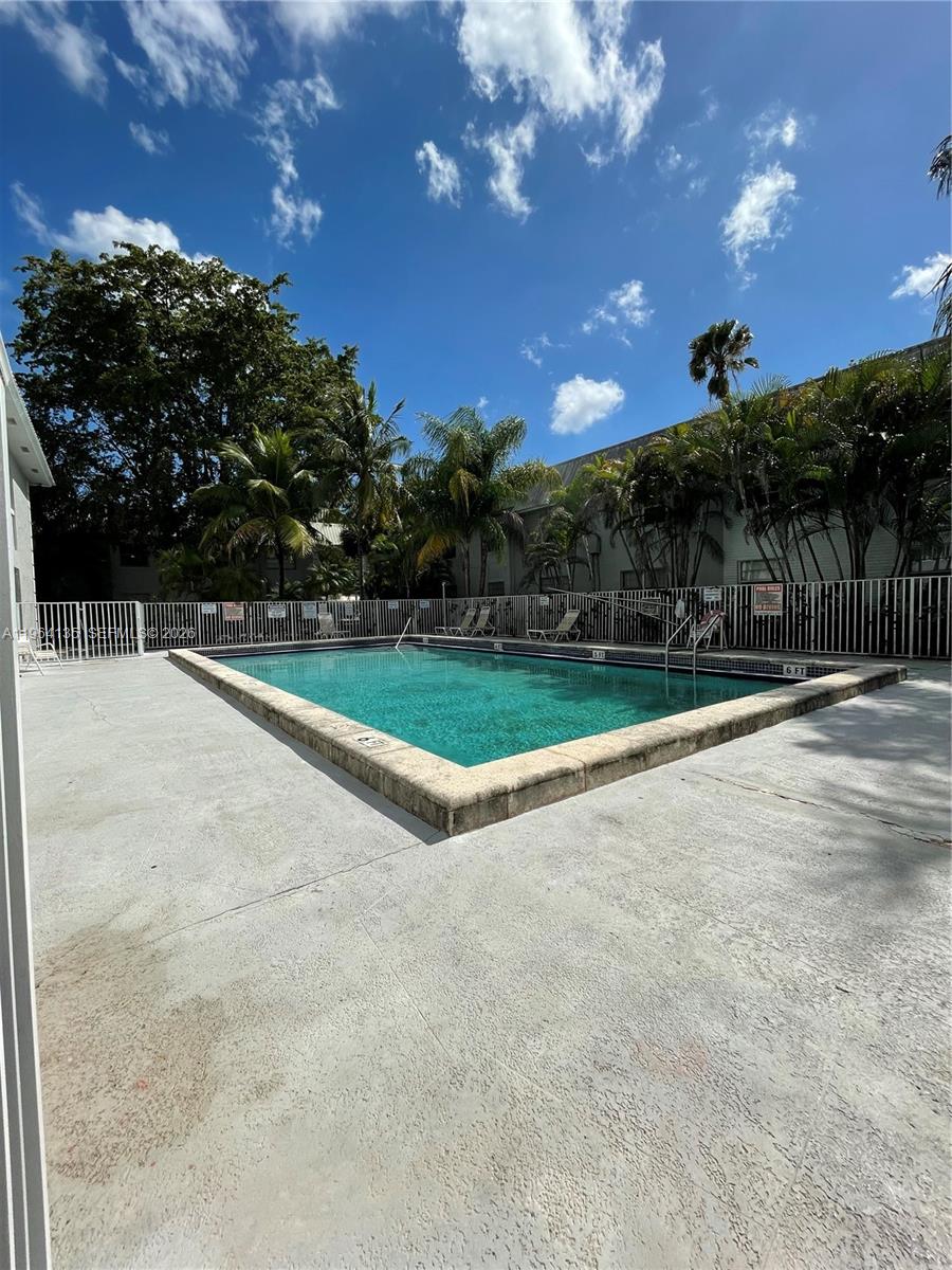 17255 SW 95th Ave #462 Palmetto Bay, FL 33157