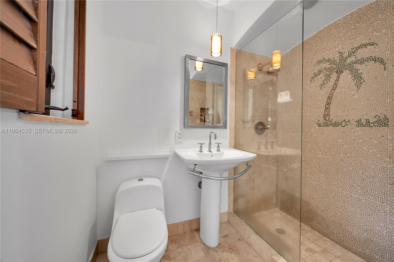 1648 Nocatee Dr Miami, FL 33133