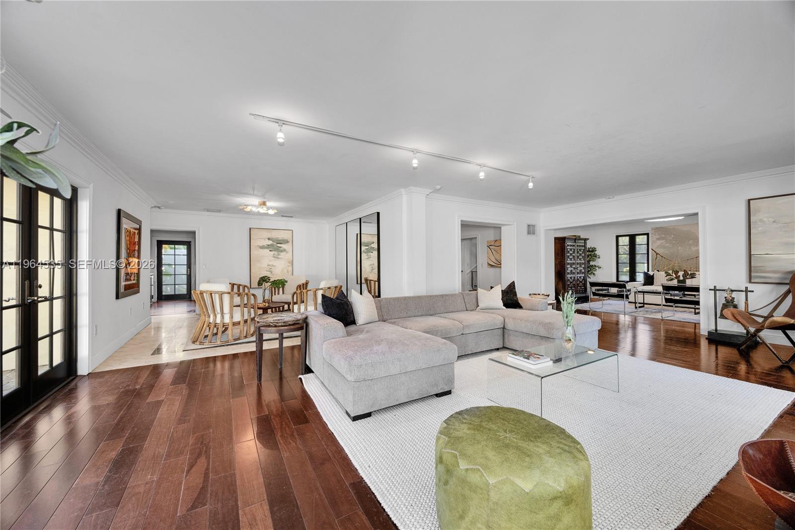 1648 Nocatee Dr Miami, FL 33133