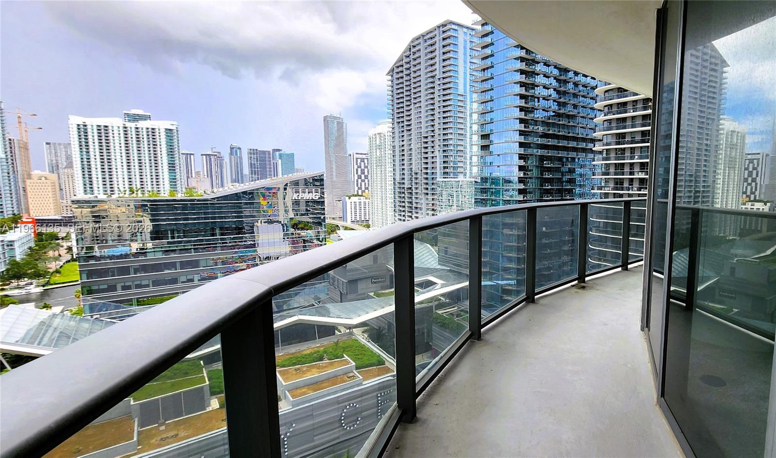 image Brickell Heights East20