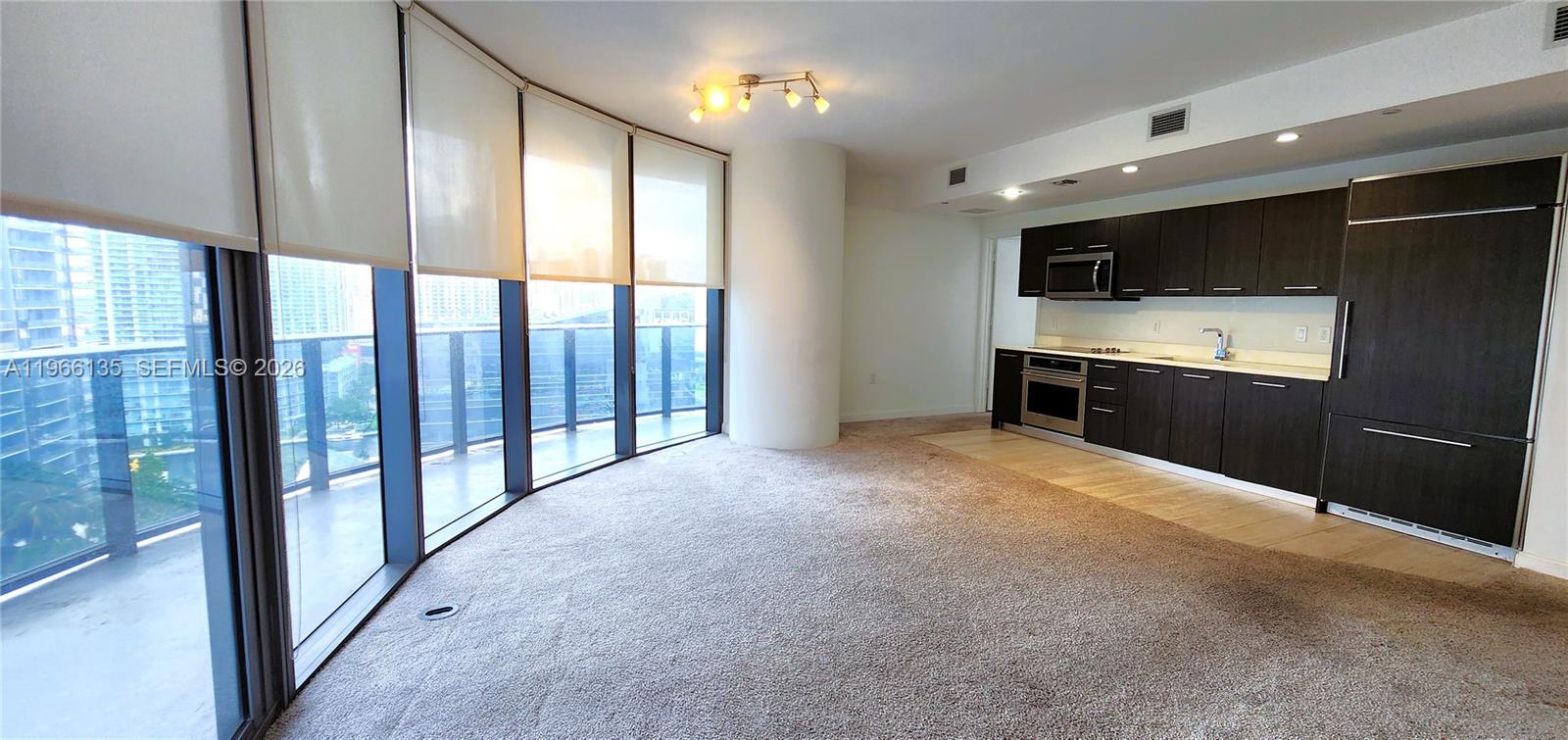 image Brickell Heights East21