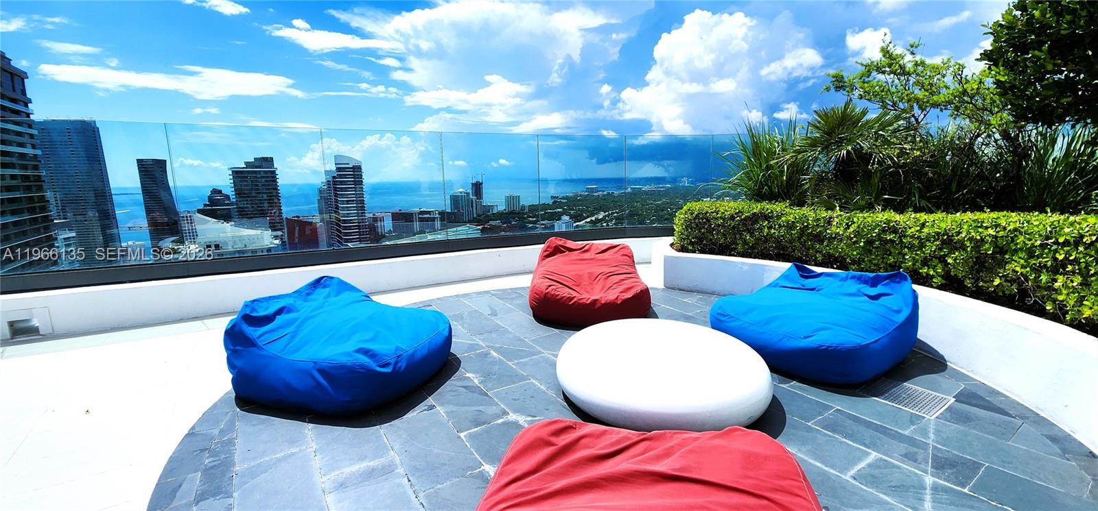 image Brickell Heights East48