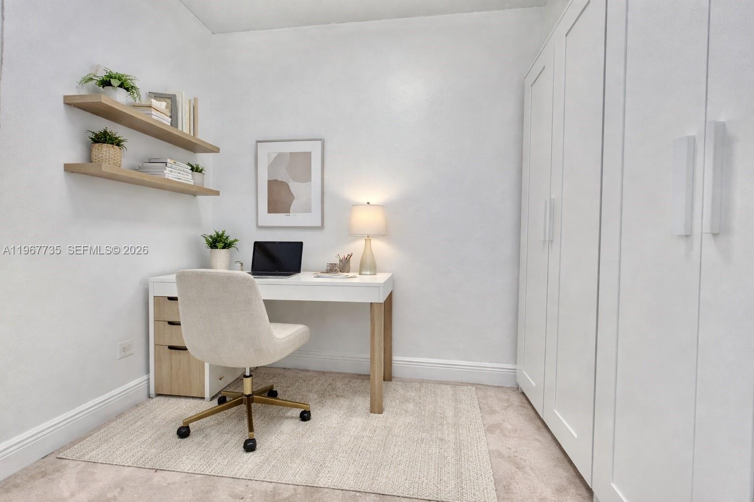 image Charter Club12