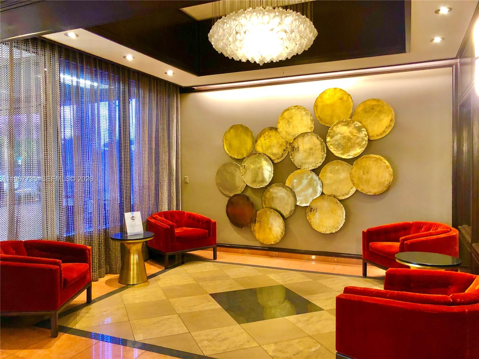 image Charter Club18