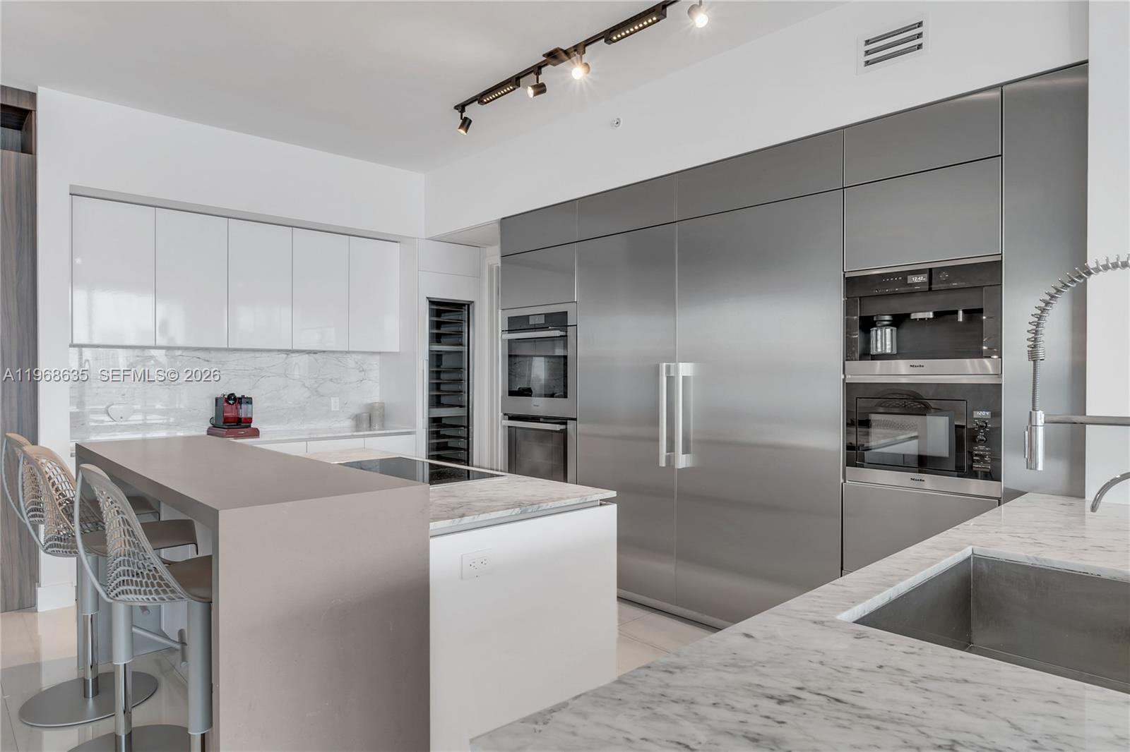 5000 Island Estates Dr #501 Aventura, FL 33160