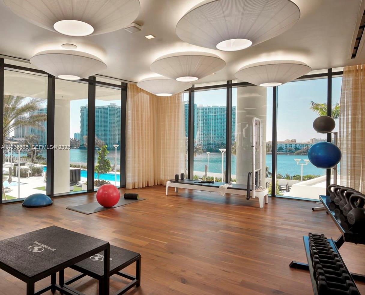 5000 Island Estates Dr #501 Aventura, FL 33160