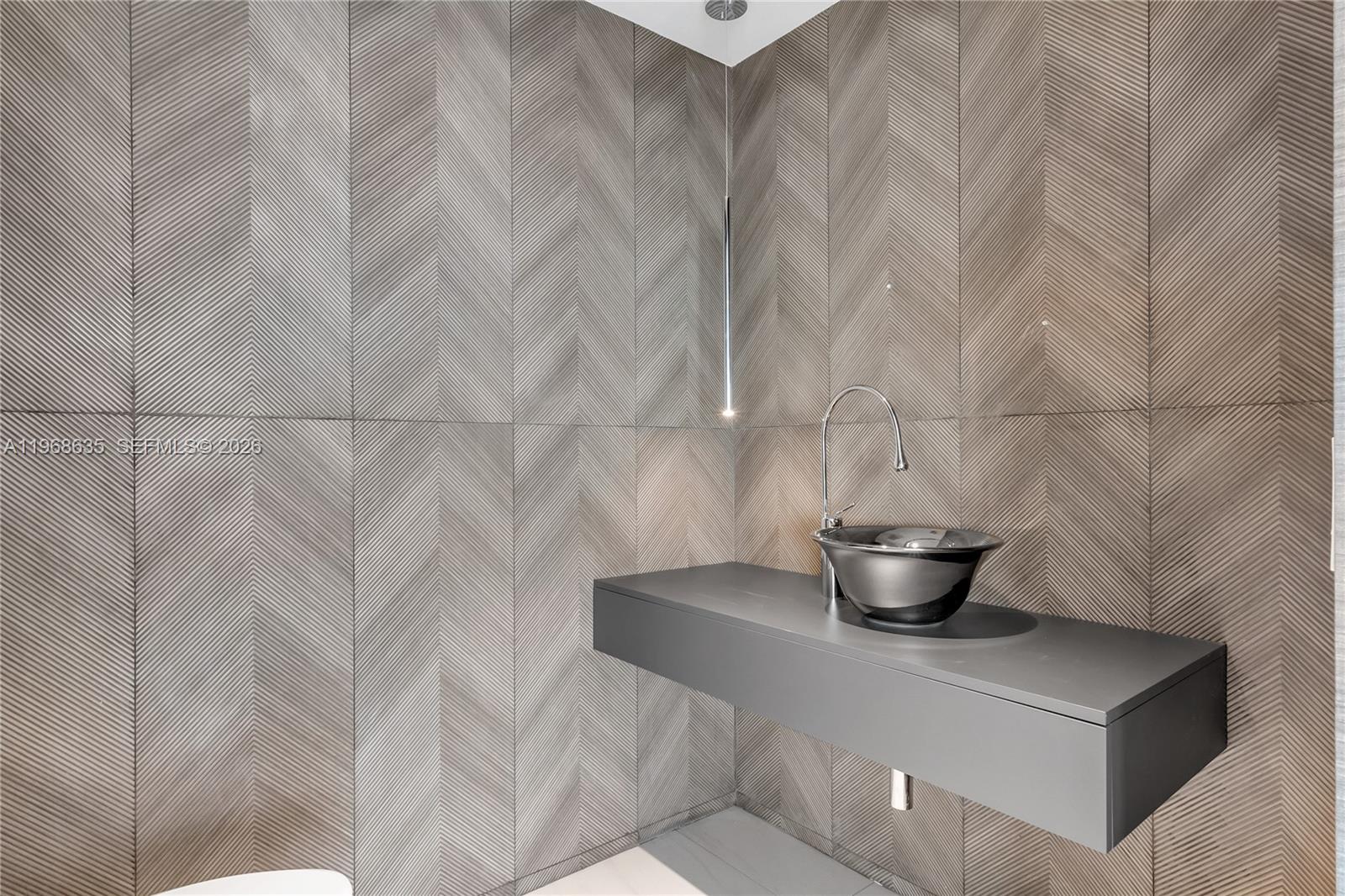 5000 Island Estates Dr #501 Aventura, FL 33160