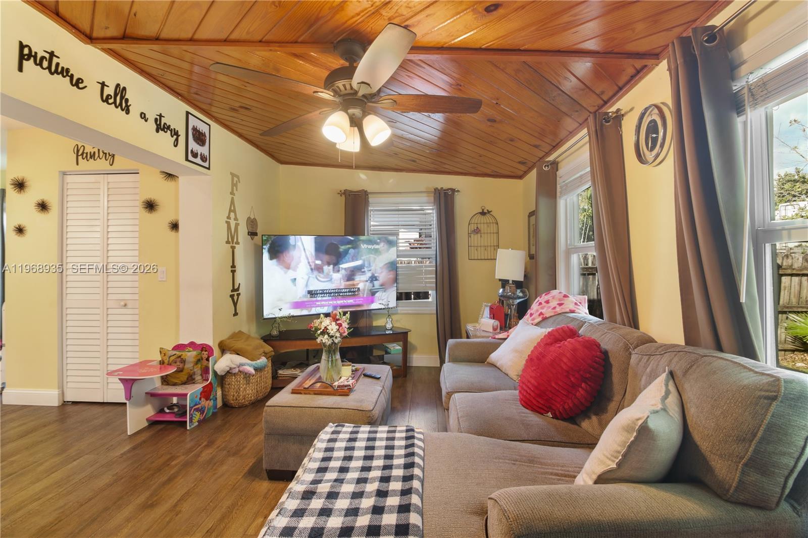 16323 SW 103rd Pl Miami, FL 33157