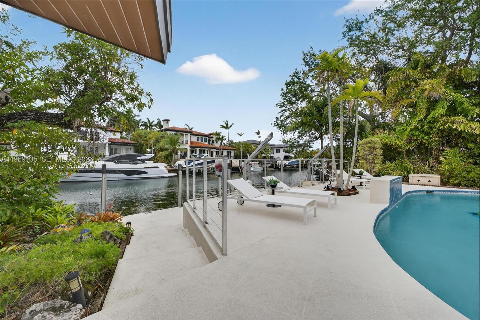 13060 Lerida St Coral Gables, FL 33156