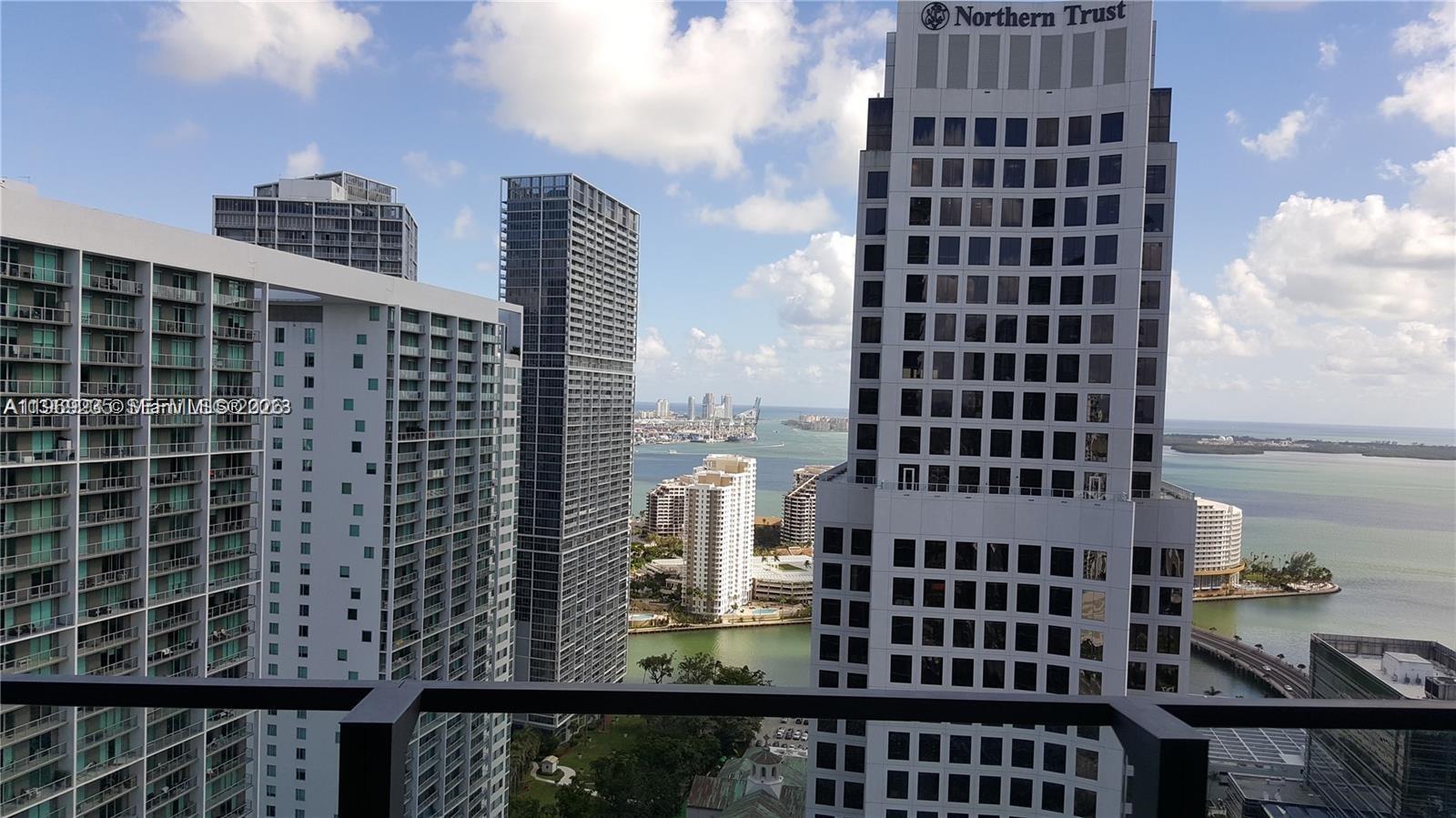 image Reach Brickell City Centre1