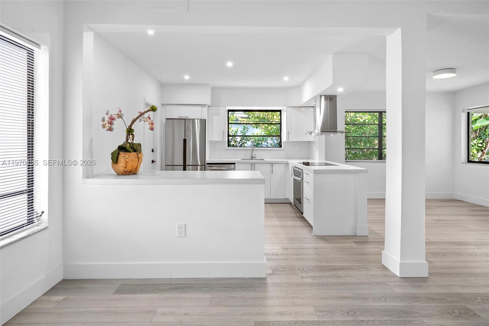 7525 Adventure Ave North Bay Village, FL 33141