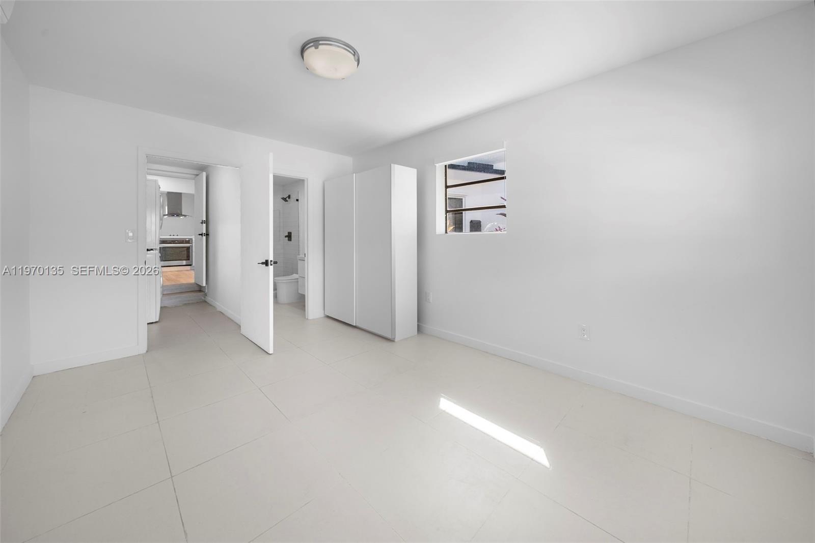 7525 Adventure Ave North Bay Village, FL 33141