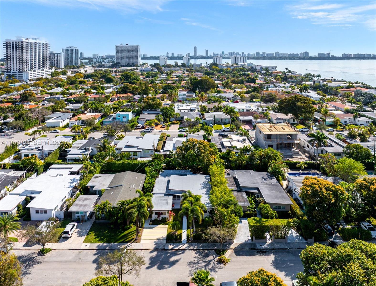 7525 Adventure Ave North Bay Village, FL 33141