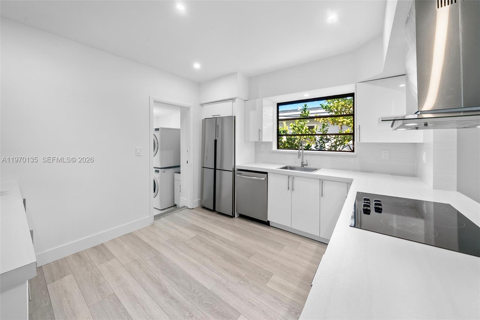 7525 Adventure Ave North Bay Village, FL 33141