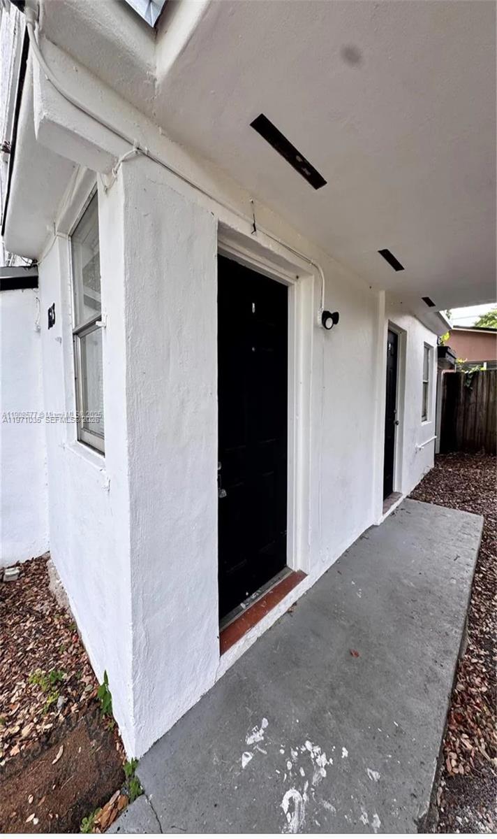 1613-1615 NW 45th St Miami, FL 33142
