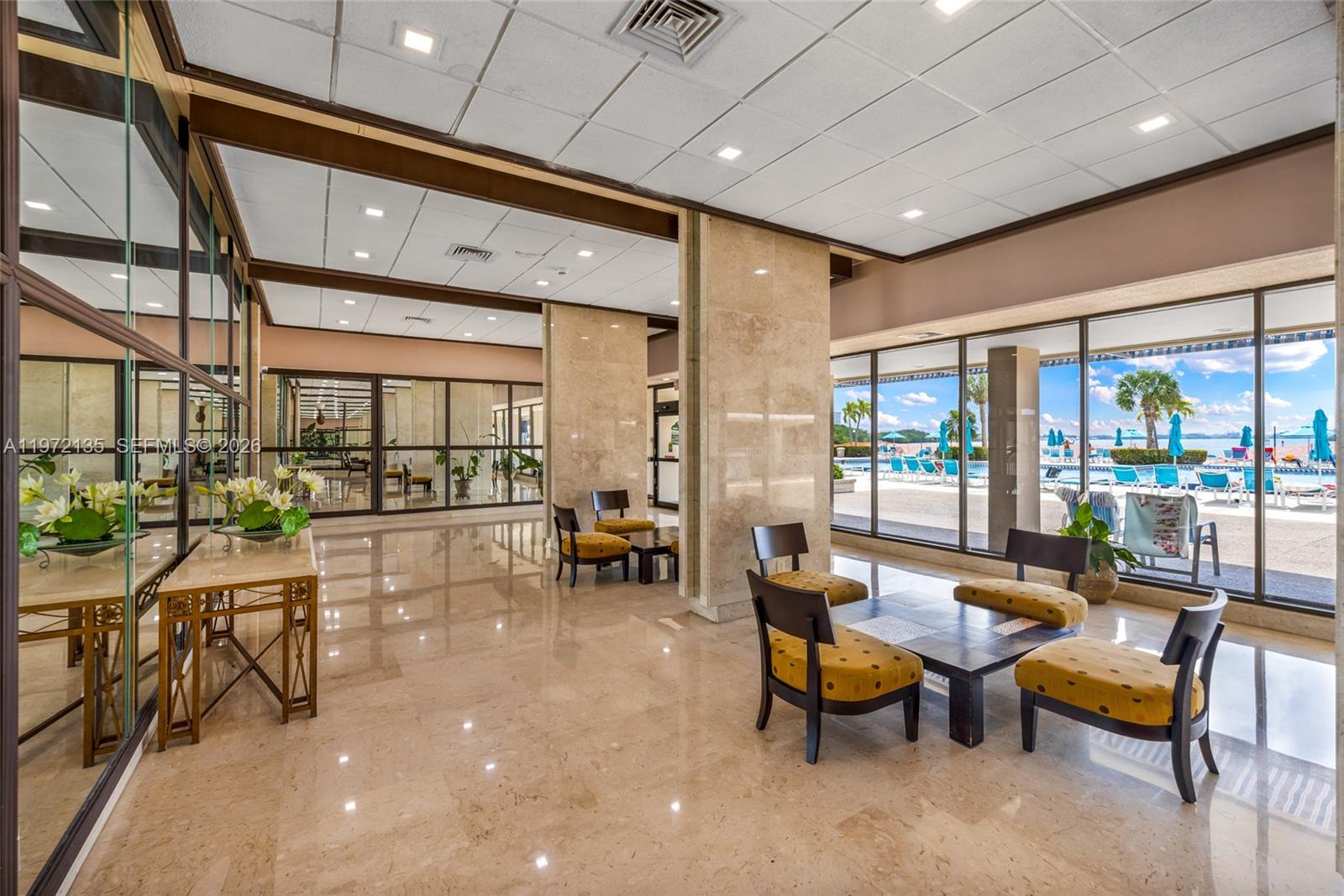 image Arlen House Condo40