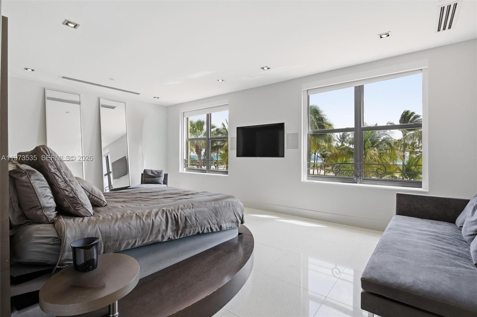 1330 Ocean Dr #3CA Miami Beach, FL 33139