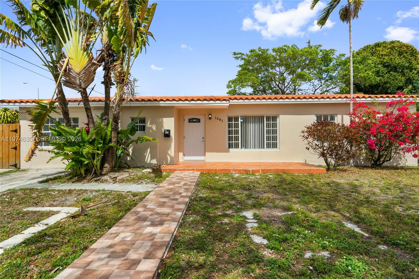 1381 W 63rd St Hialeah, FL 33012