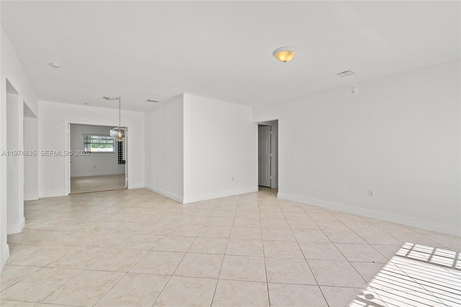 1381 W 63rd St Hialeah, FL 33012