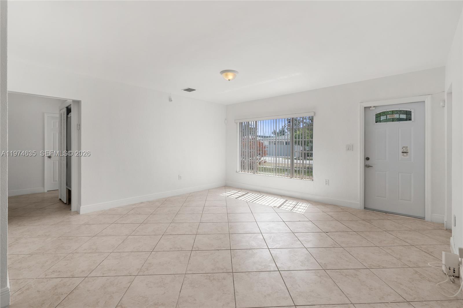 1381 W 63rd St Hialeah, FL 33012