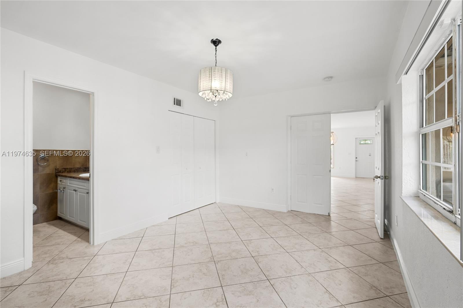 1381 W 63rd St Hialeah, FL 33012