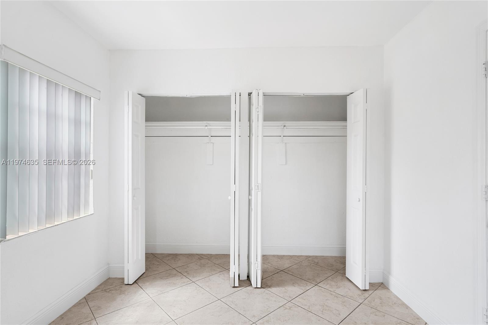 1381 W 63rd St Hialeah, FL 33012