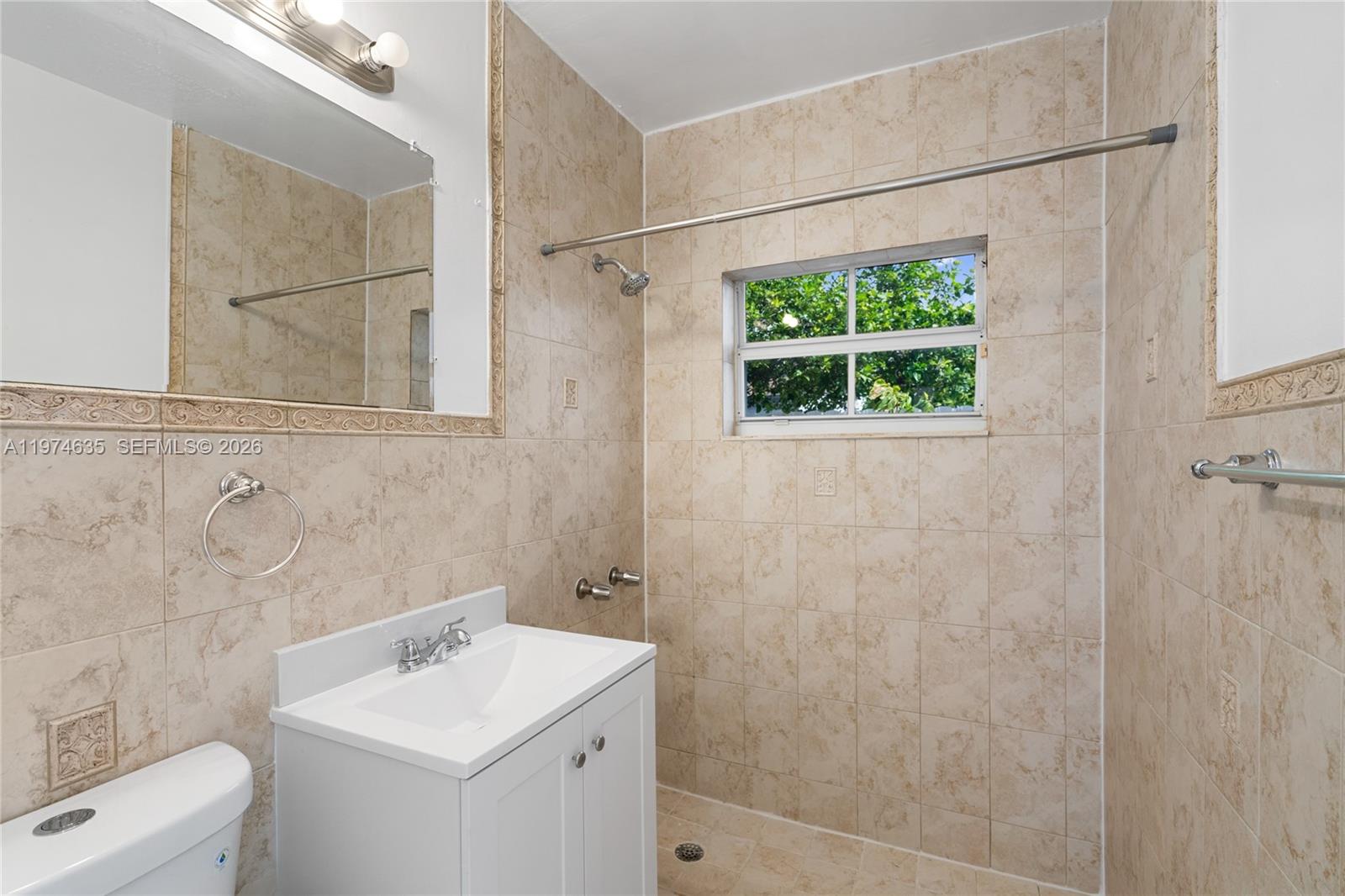 1381 W 63rd St Hialeah, FL 33012