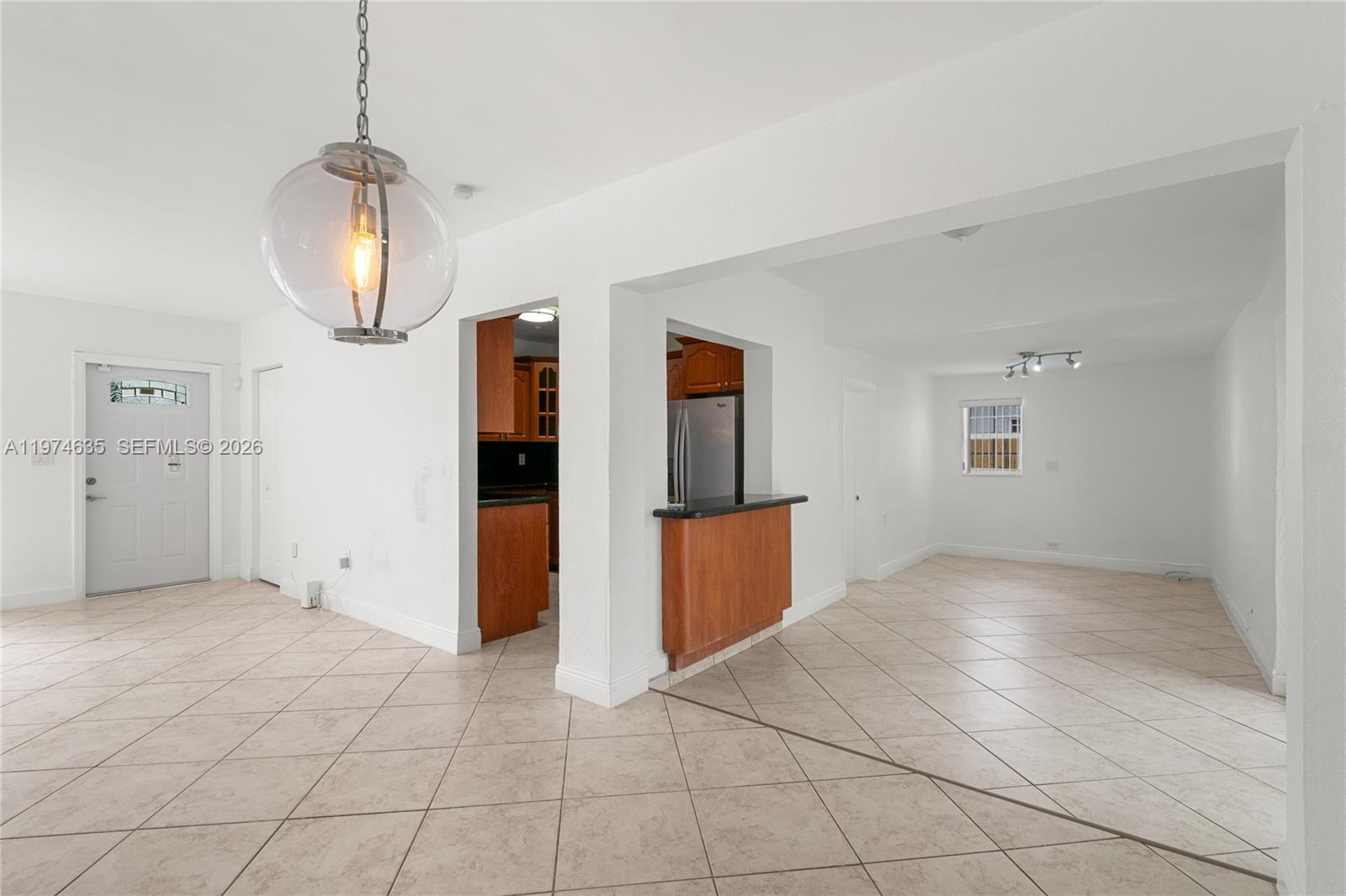 1381 W 63rd St Hialeah, FL 33012