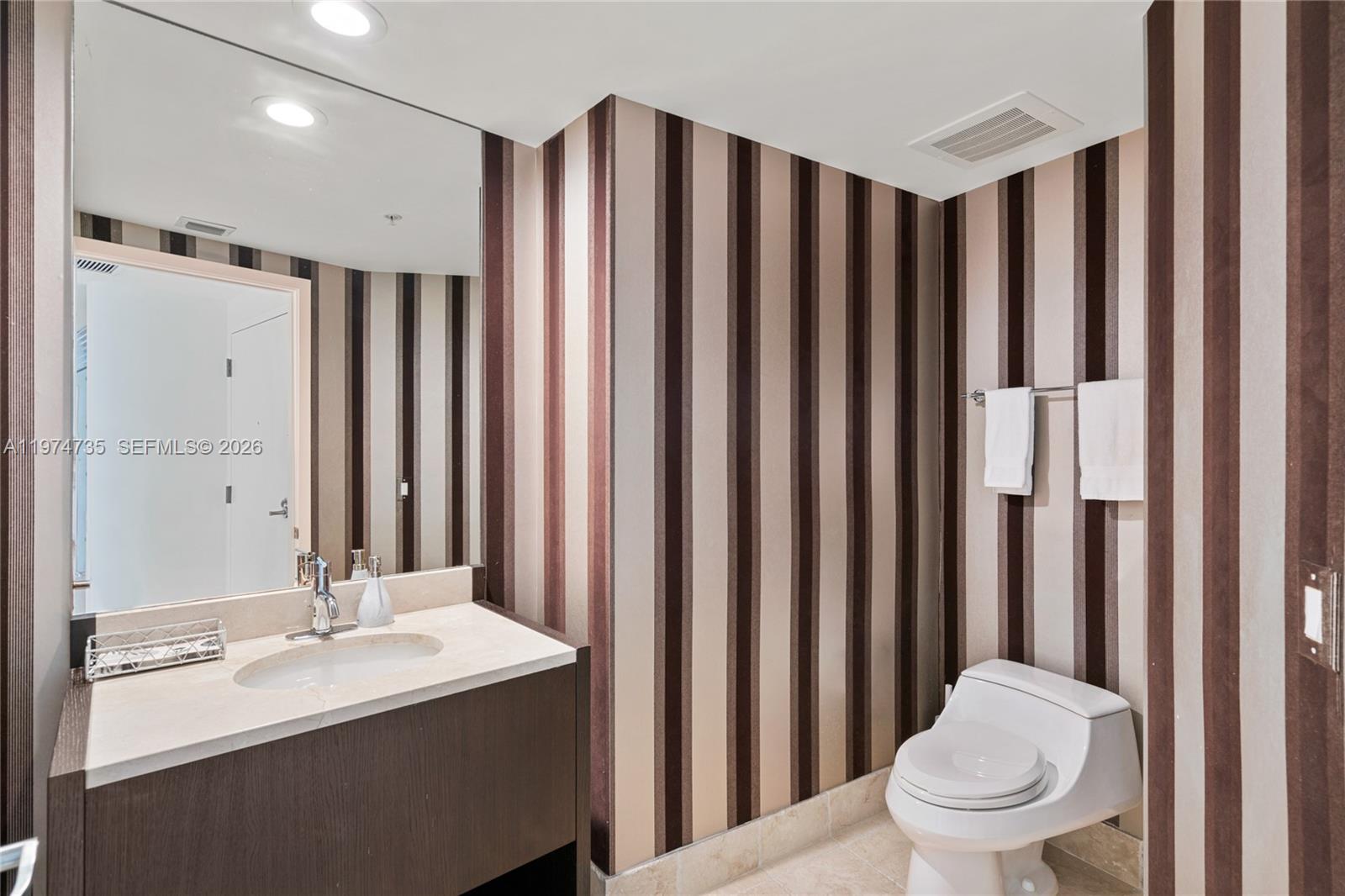 image Trump Royale10