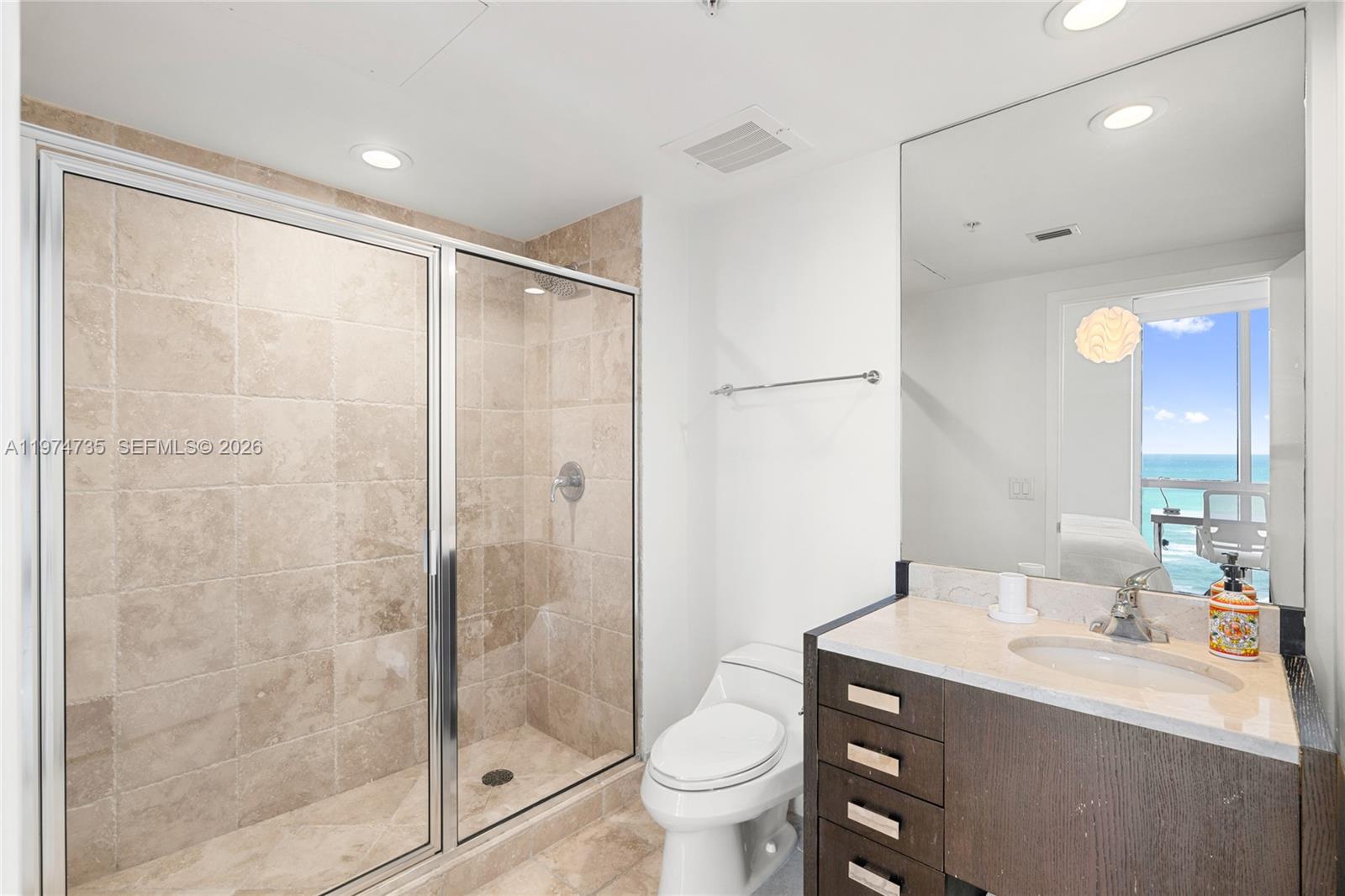 image Trump Royale23