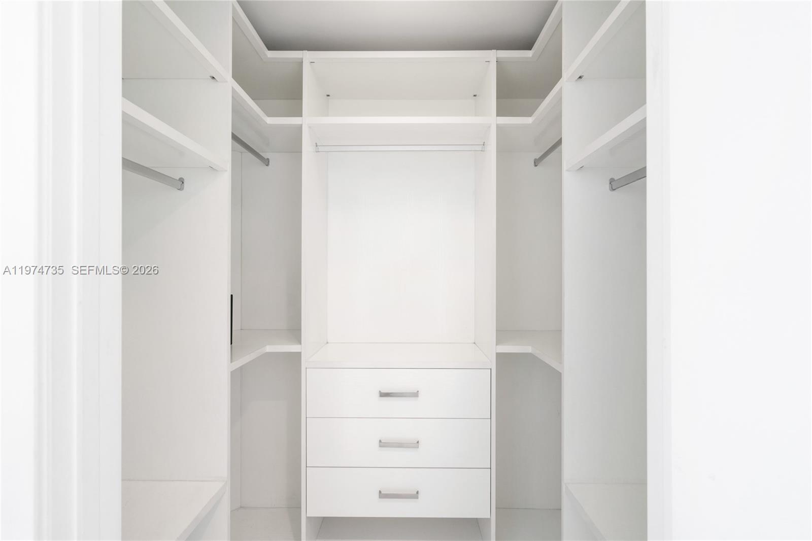 image Trump Royale34