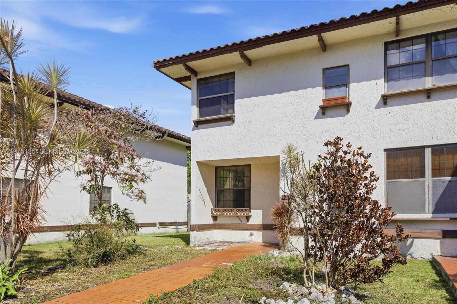 12253 SW 16th Ter #108-M