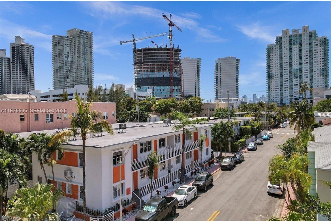 1000 7th St Miami Beach, FL 33139