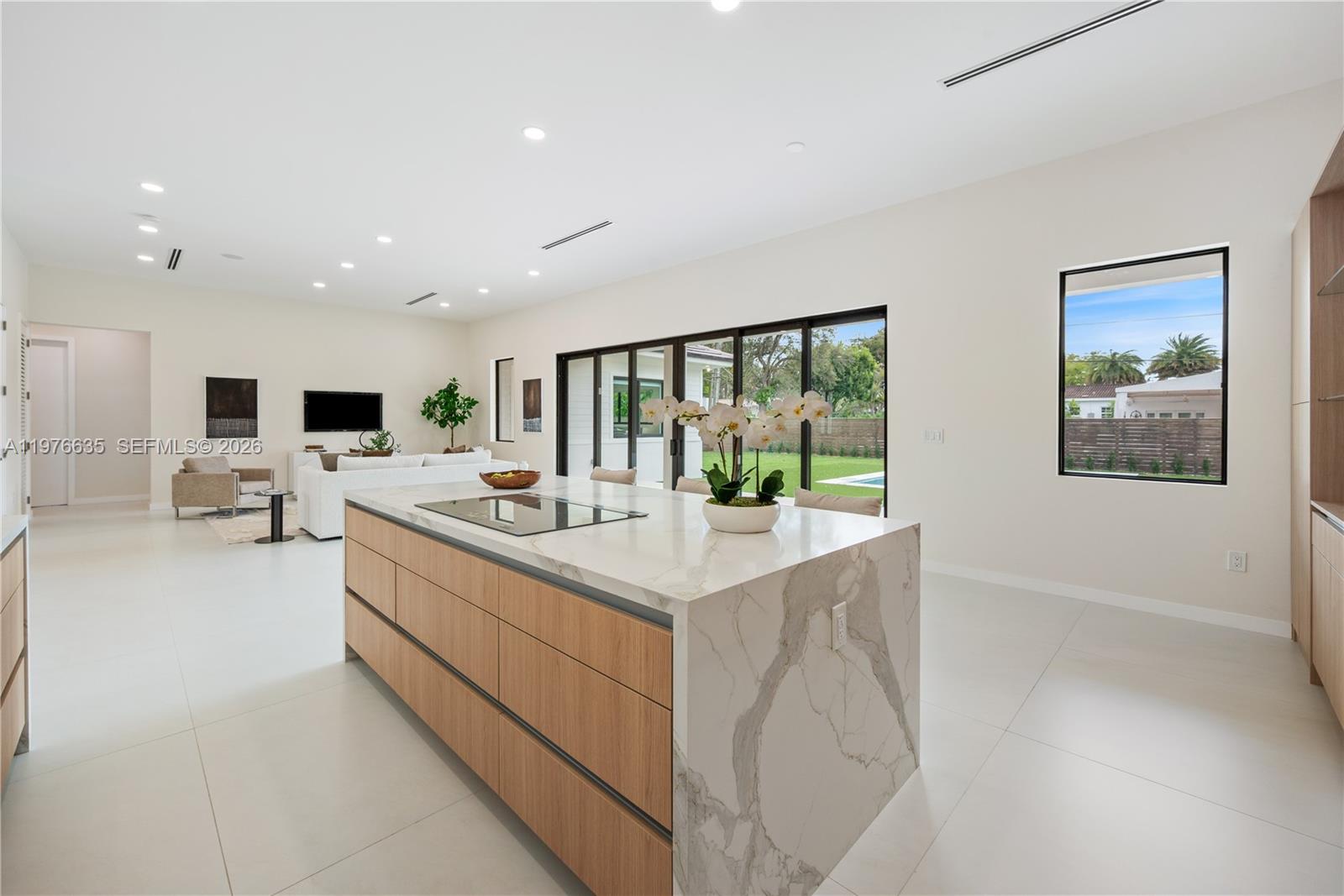 6990 SW 58th St Miami, FL 33143