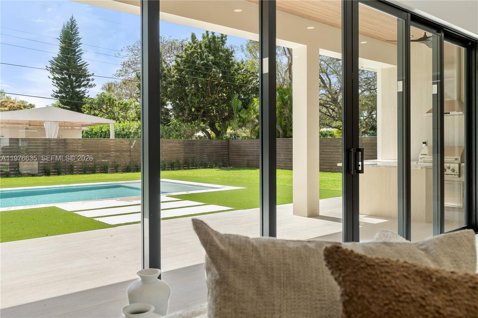 6990 SW 58th St Miami, FL 33143