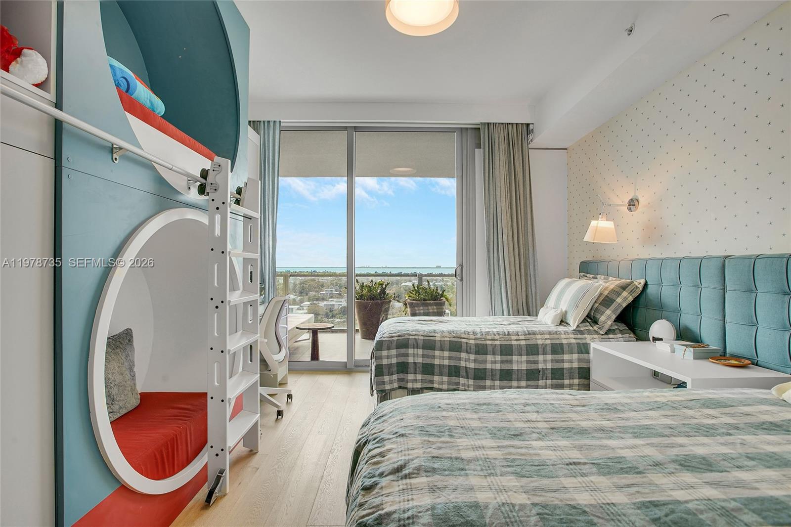 350 Ocean Dr #1202N Key Biscayne, FL 33149