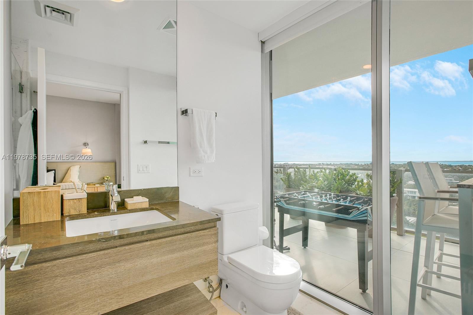 350 Ocean Dr #1202N Key Biscayne, FL 33149