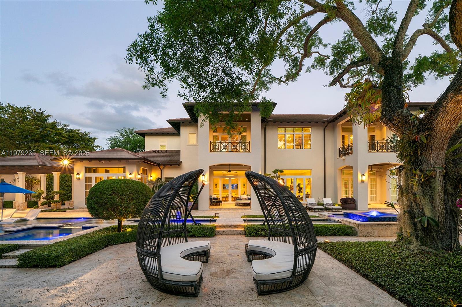 11750 SW 68th Ct Pinecrest, FL 33156