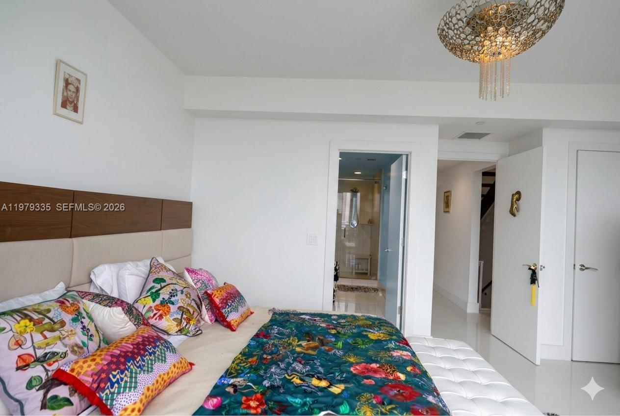 Undisclosed Address Aventura, FL 33180