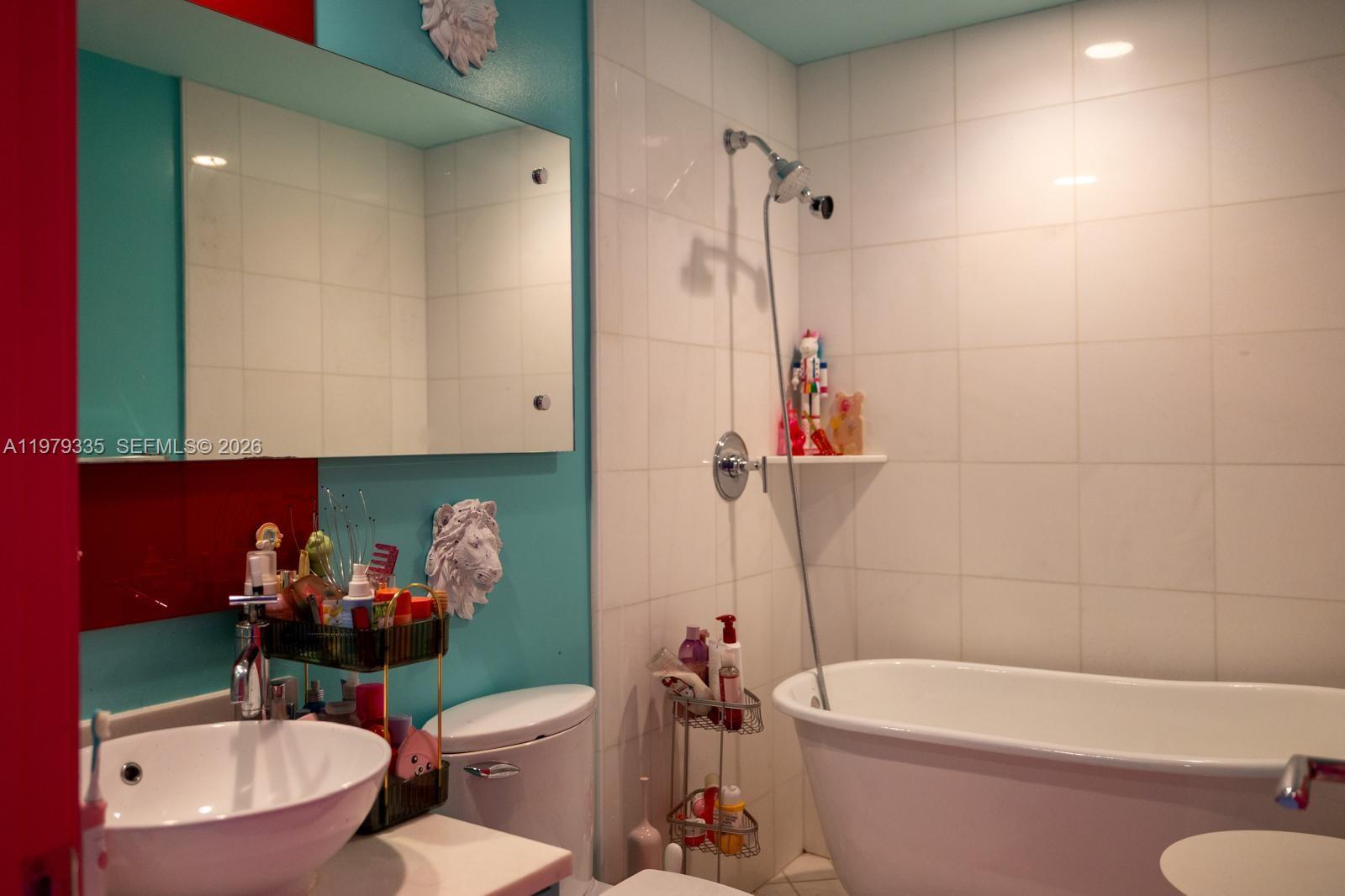 Undisclosed Address Aventura, FL 33180