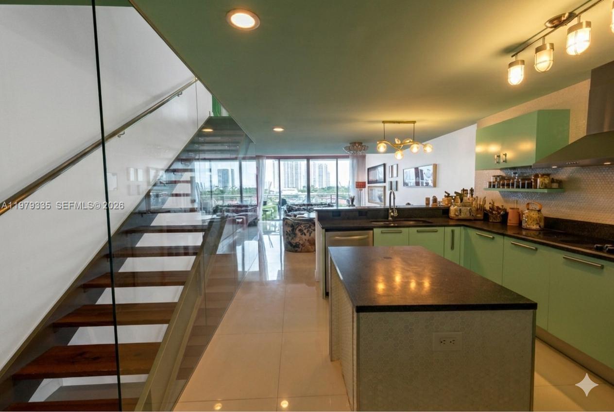 Undisclosed Address Aventura, FL 33180