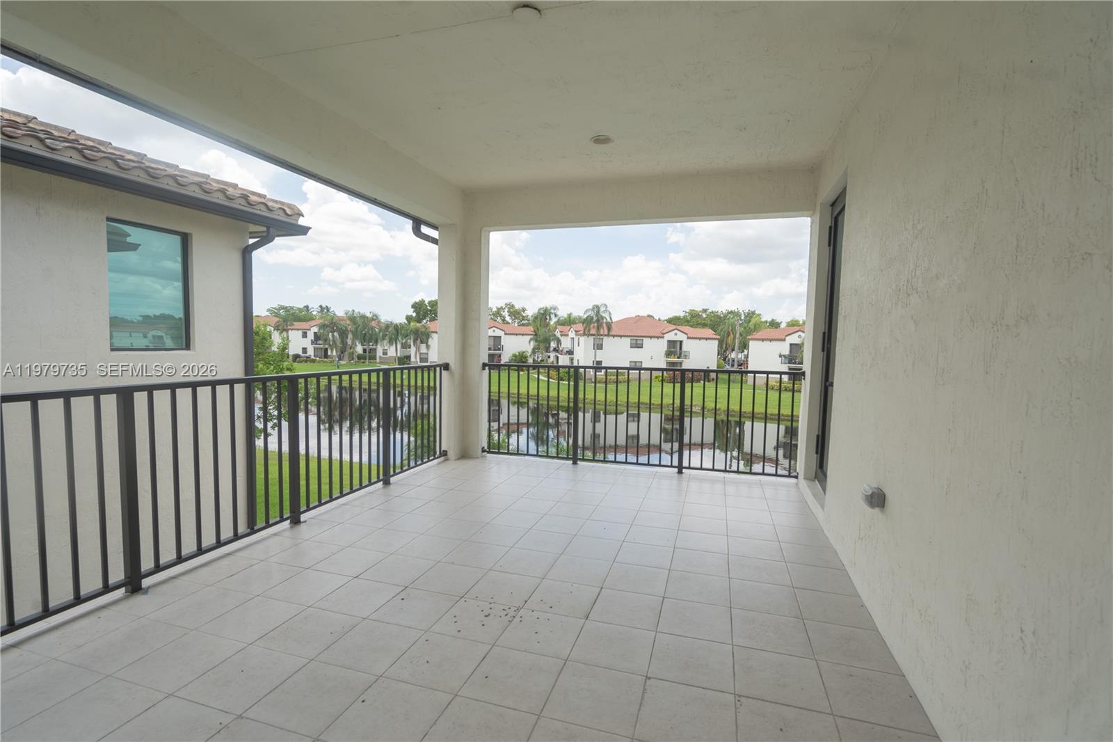 11826 SW 13th Ct Pembroke Pines, FL 33025